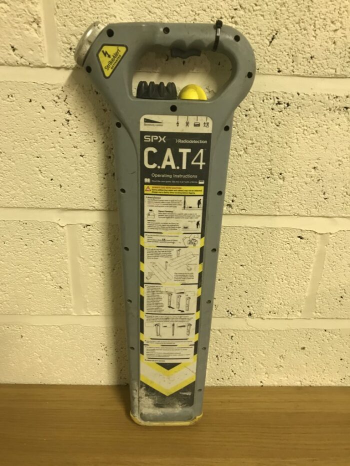 RECONDITIONED RADIODETECTION ECAT 4 PLUS DEPTH & DATA CABLE LOCATOR - Image 2